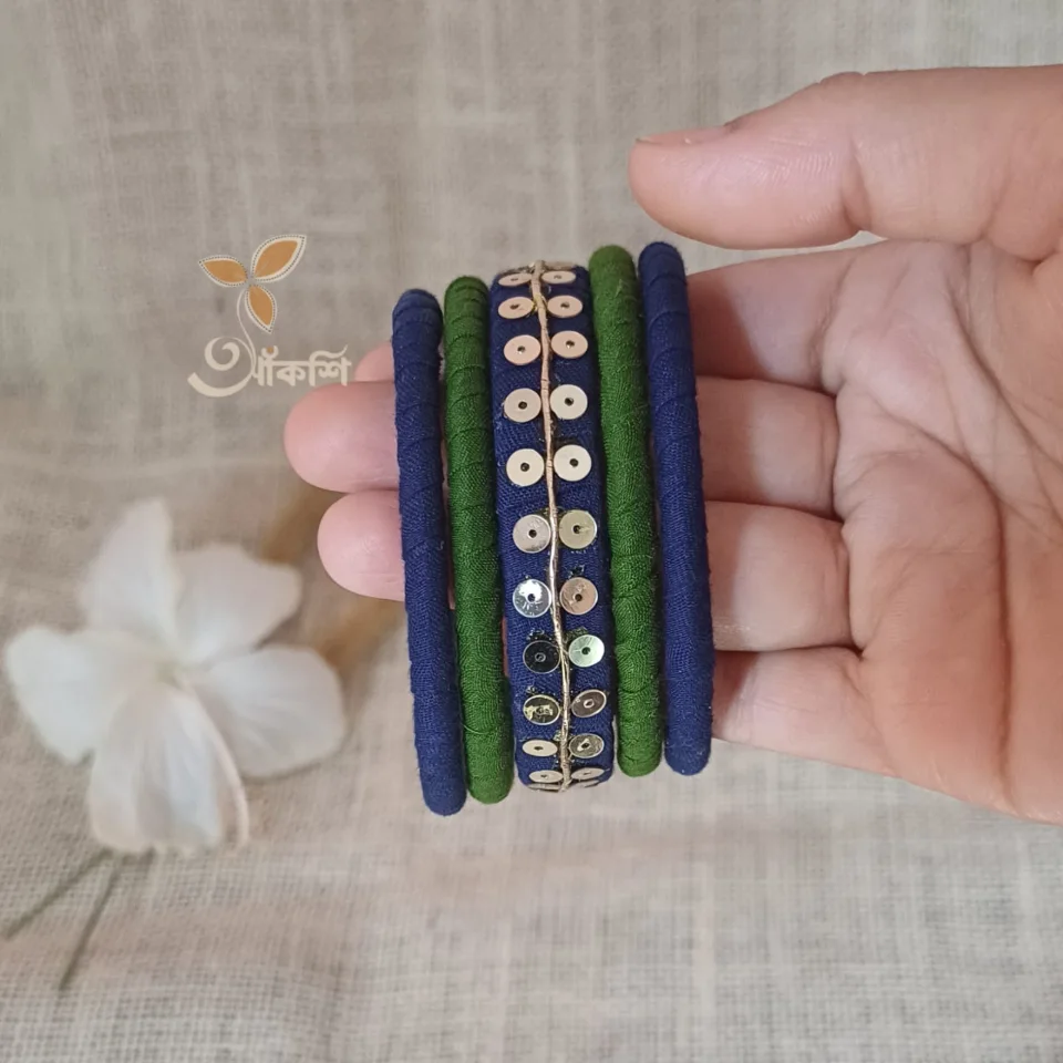 হ্যান্ডমেড চুড়ি সেট