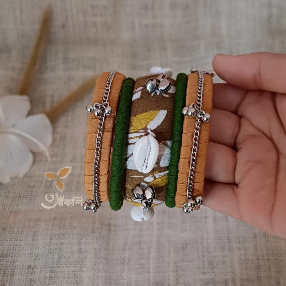 হ্যান্ডমেড চুড়ি সেট